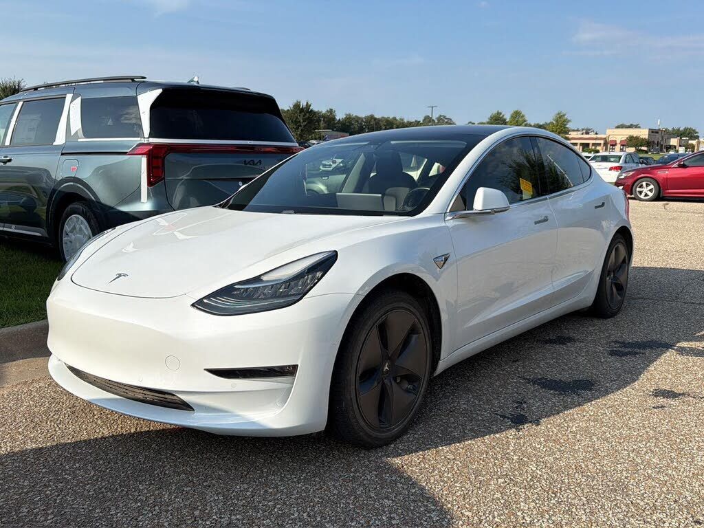 2018 TESLA Model 3