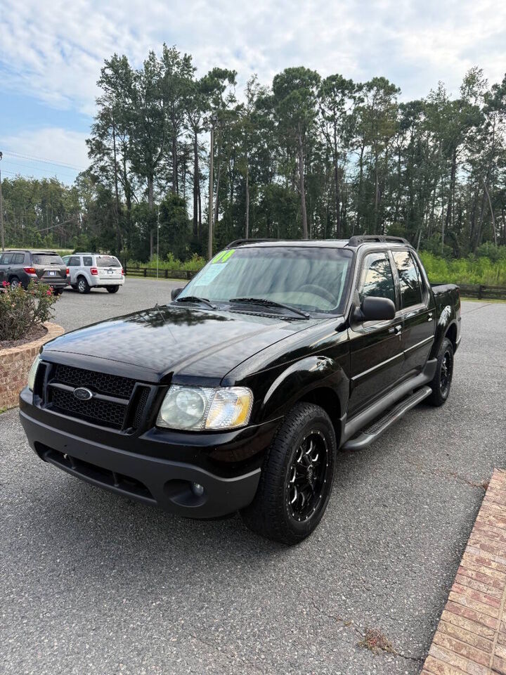 2004 FORD Explorer