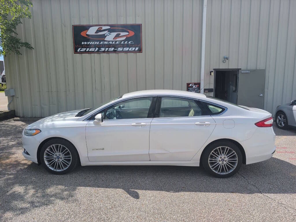 2014 FORD Fusion