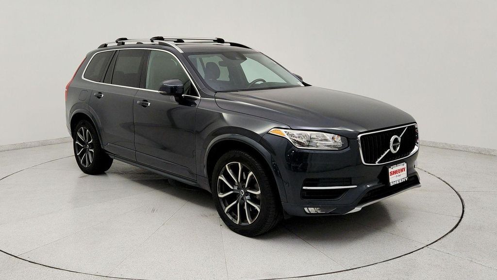2016 VOLVO XC90