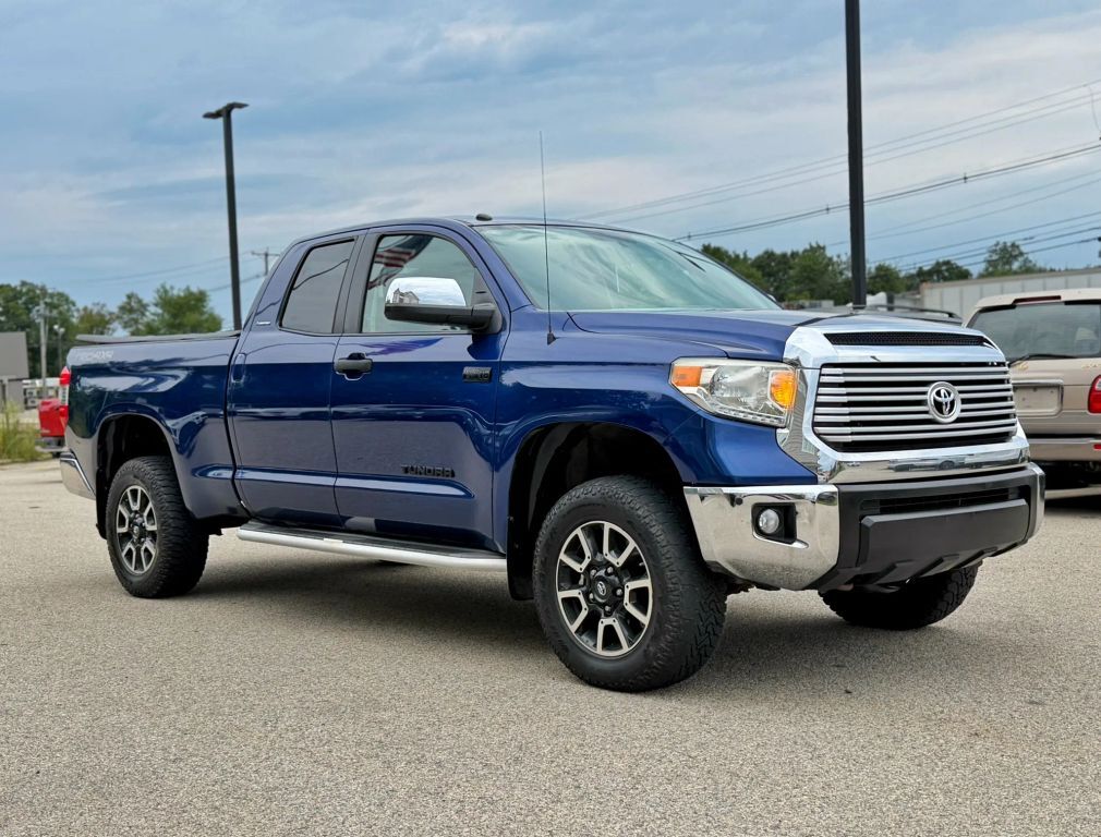 2015 TOYOTA Tundra