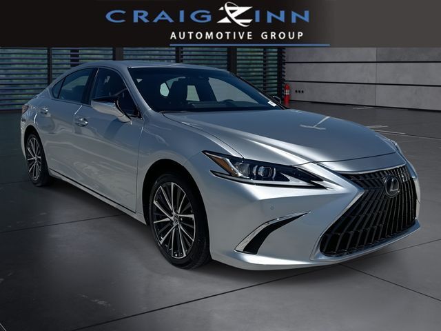 2025 LEXUS ES