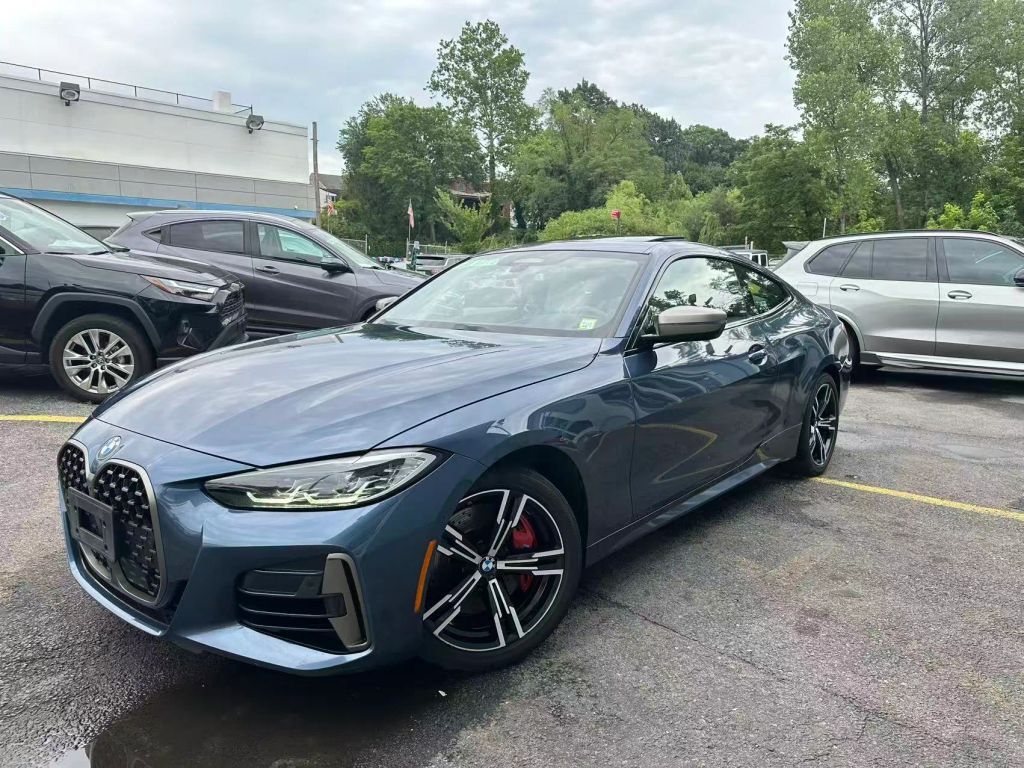2022 BMW M4