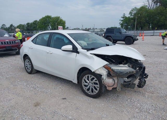2018 TOYOTA Corolla