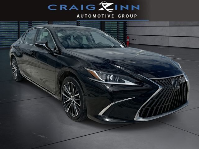 2024 LEXUS ES
