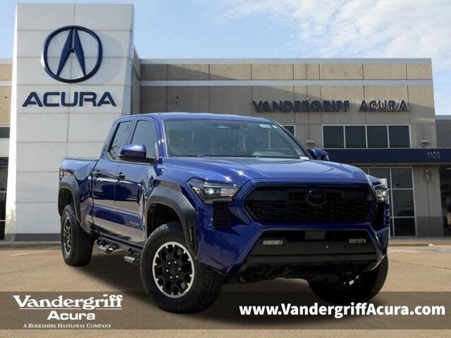 2024 TOYOTA Tacoma