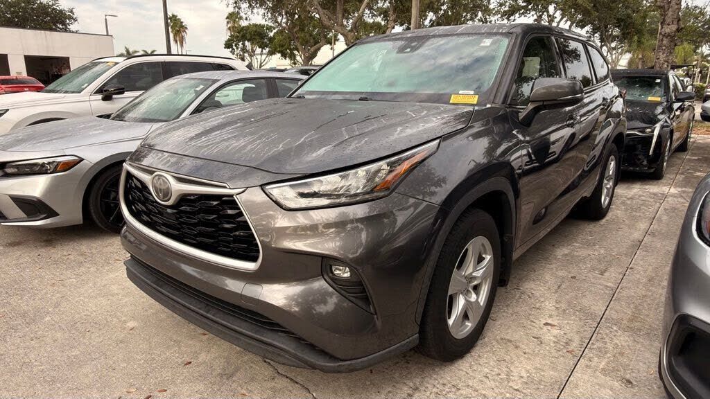 2020 TOYOTA Highlander