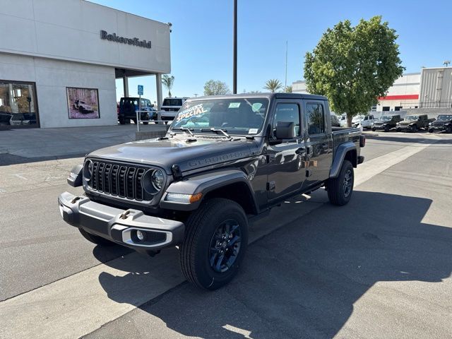 2026 JEEP Gladiator