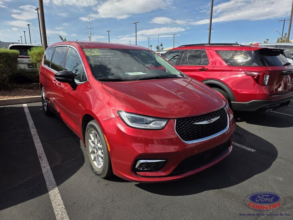 2024 CHRYSLER Pacifica