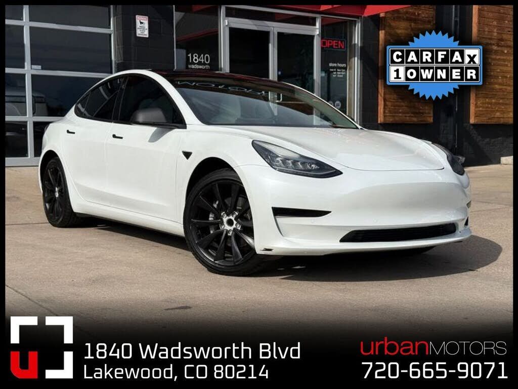 2019 TESLA Model 3