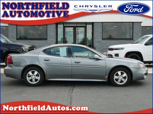 2008 PONTIAC Grand Prix
