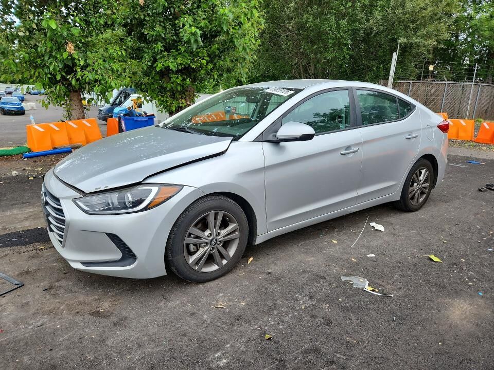 2017 HYUNDAI Elantra
