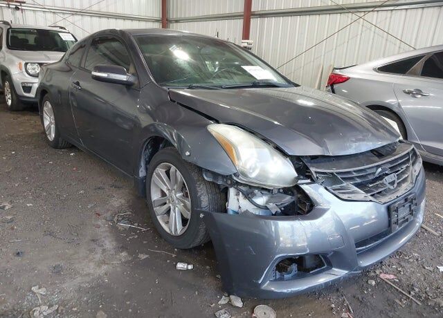 2011 NISSAN Altima