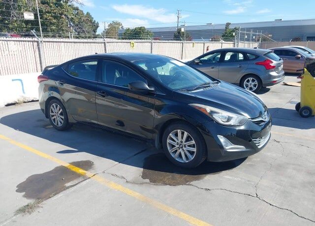 2015 HYUNDAI Elantra