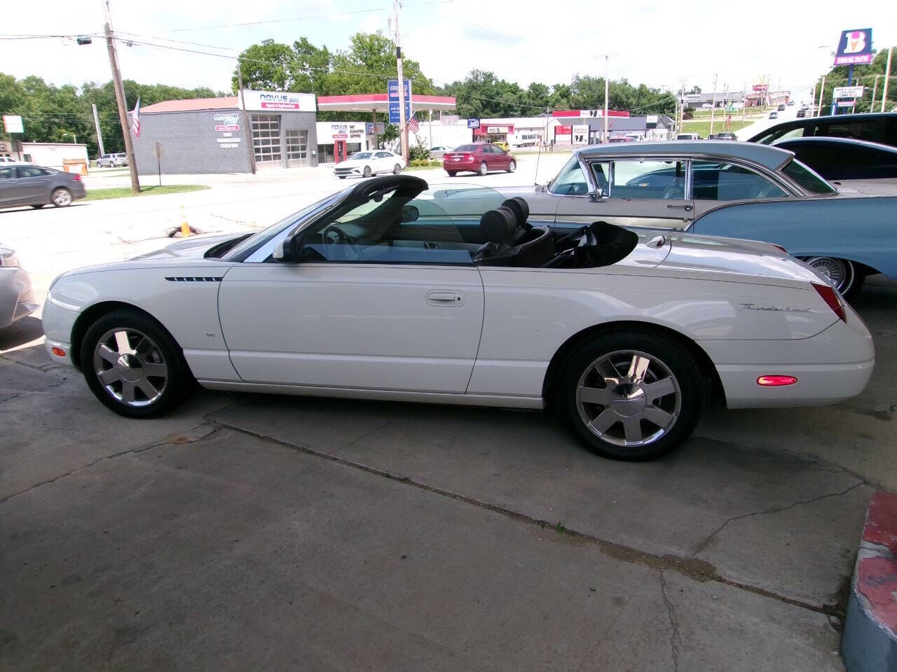 2003 FORD Thunderbird