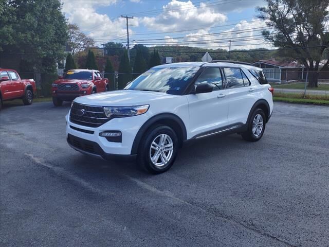 2021 FORD Explorer