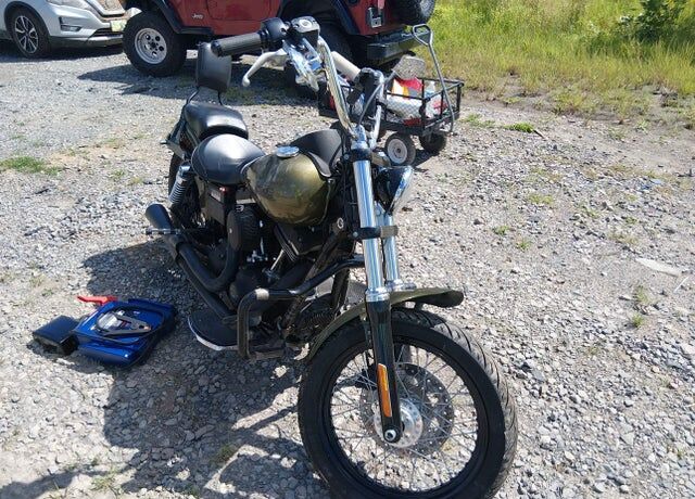 2017 HARLEY DAVIDSON FXDB103 / Dyna Street Bob