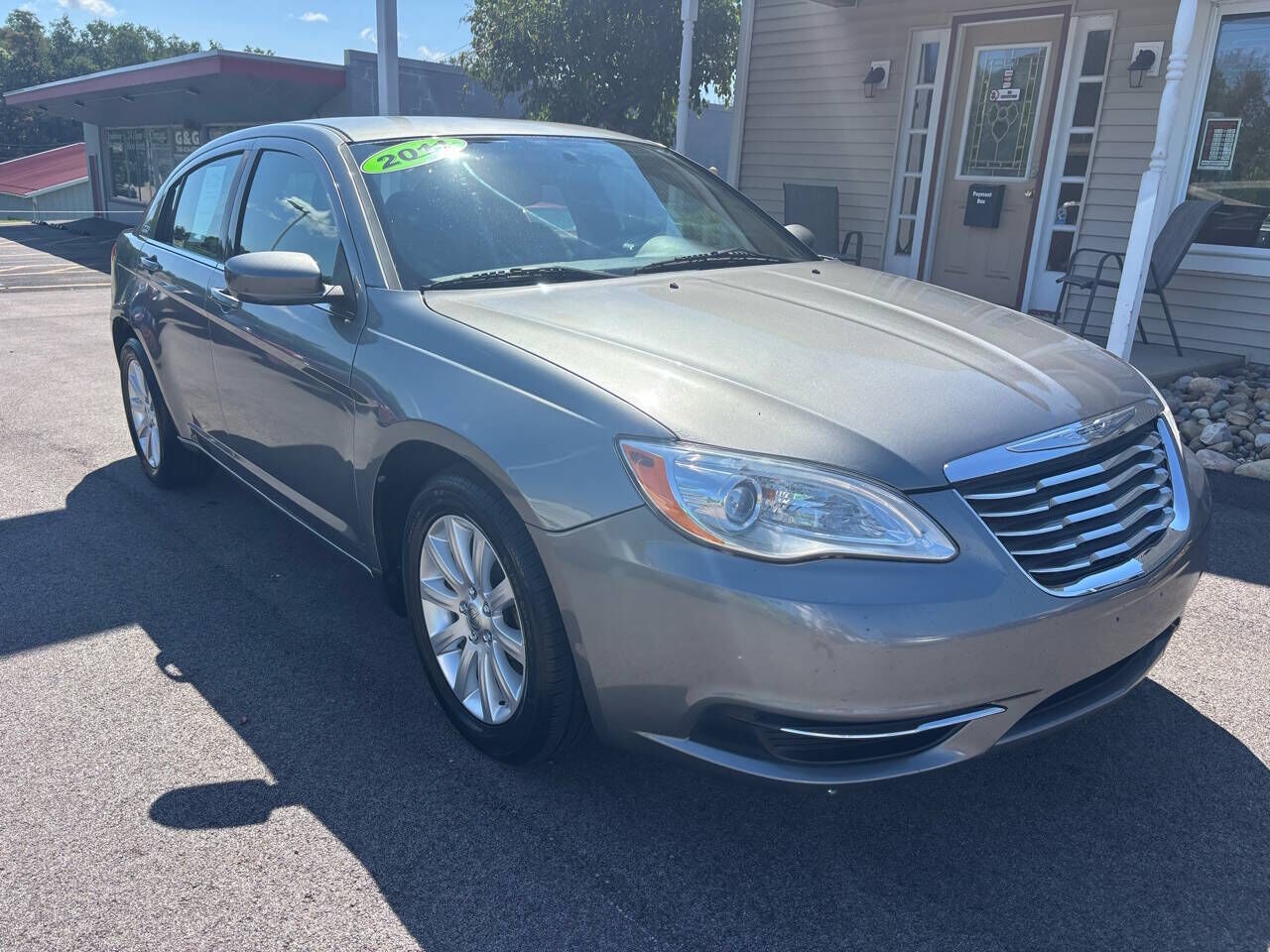 2011 CHRYSLER 200