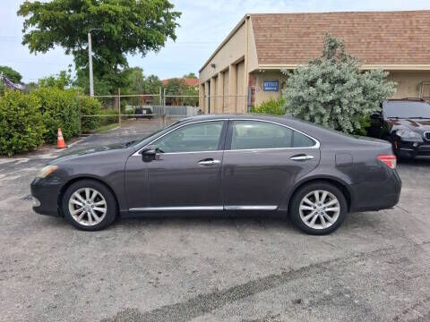 2011 LEXUS ES