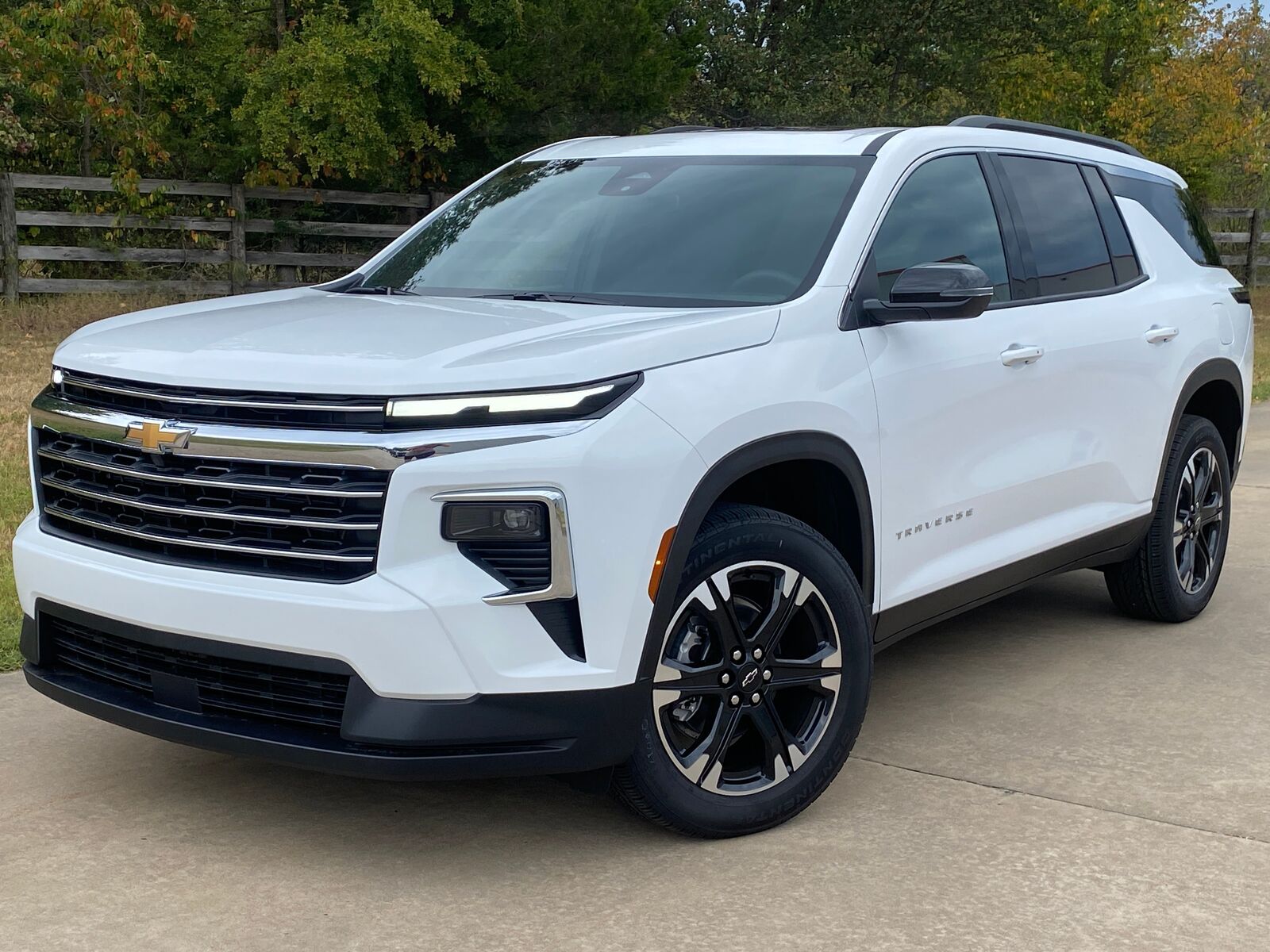 2027 CHEVROLET Traverse