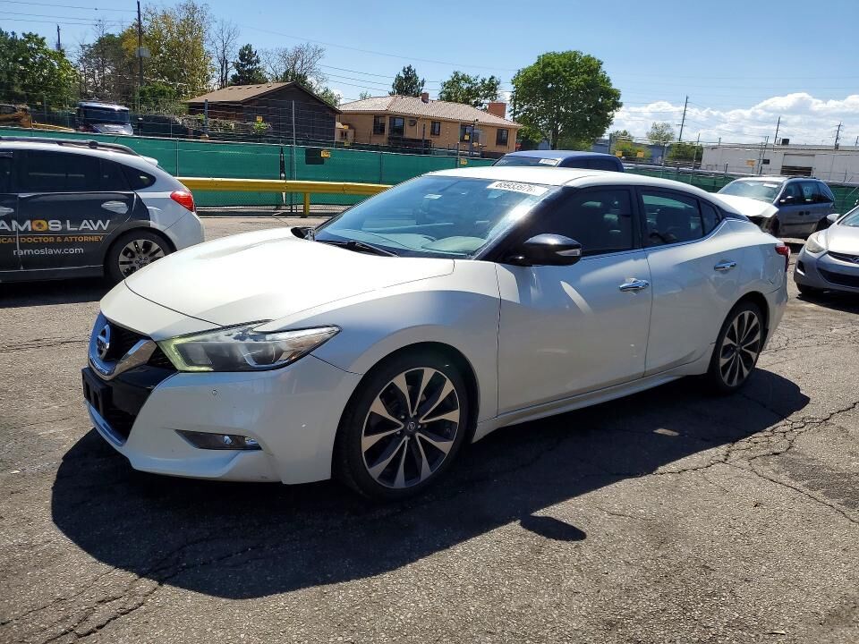 2017 NISSAN Maxima