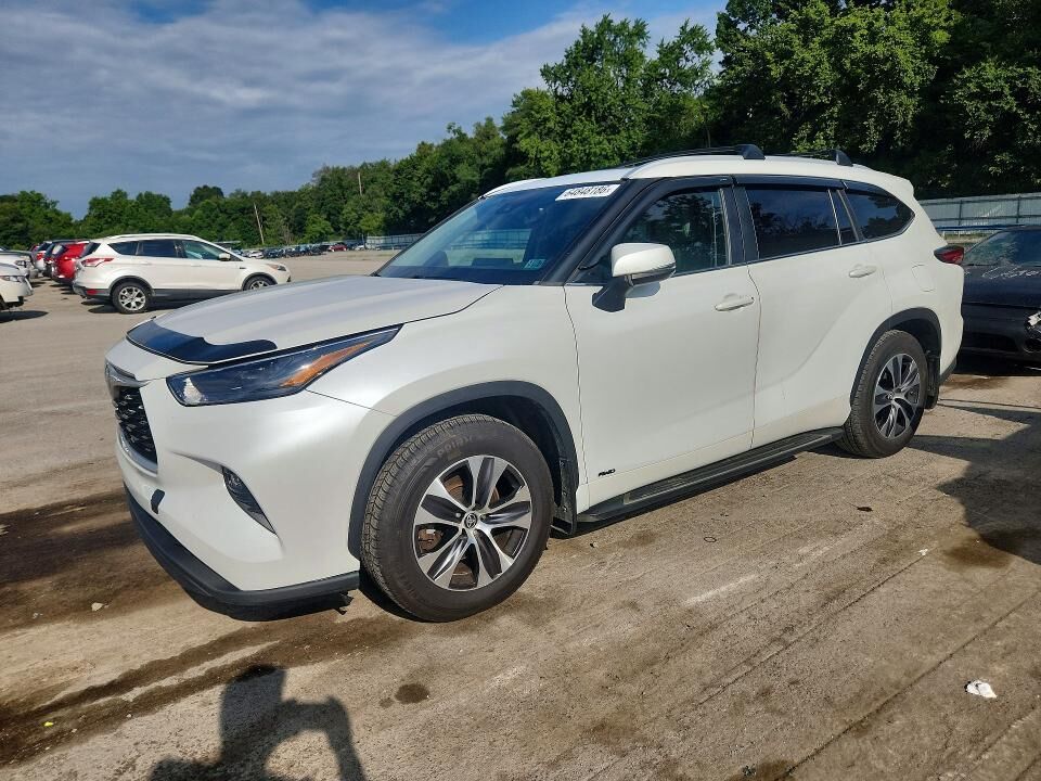 2023 TOYOTA Highlander