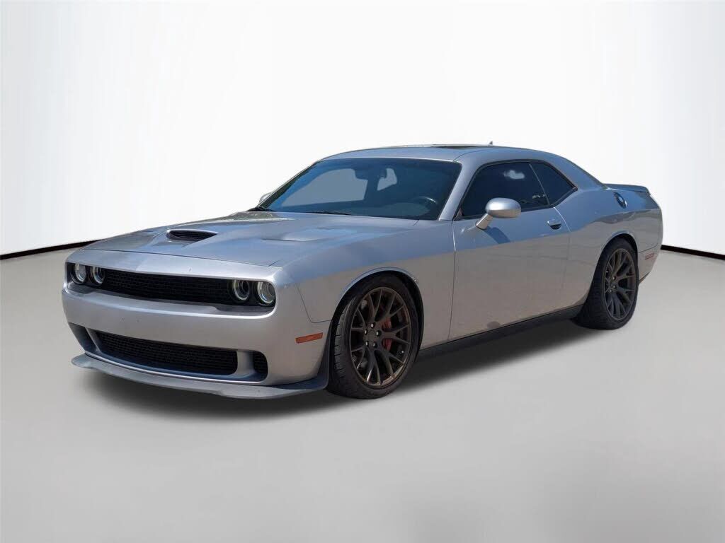2017 DODGE Challenger