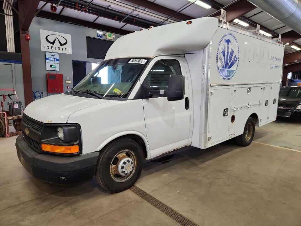 2013 CHEVROLET Express