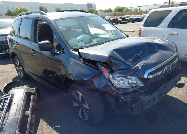 2017 SUBARU Forester