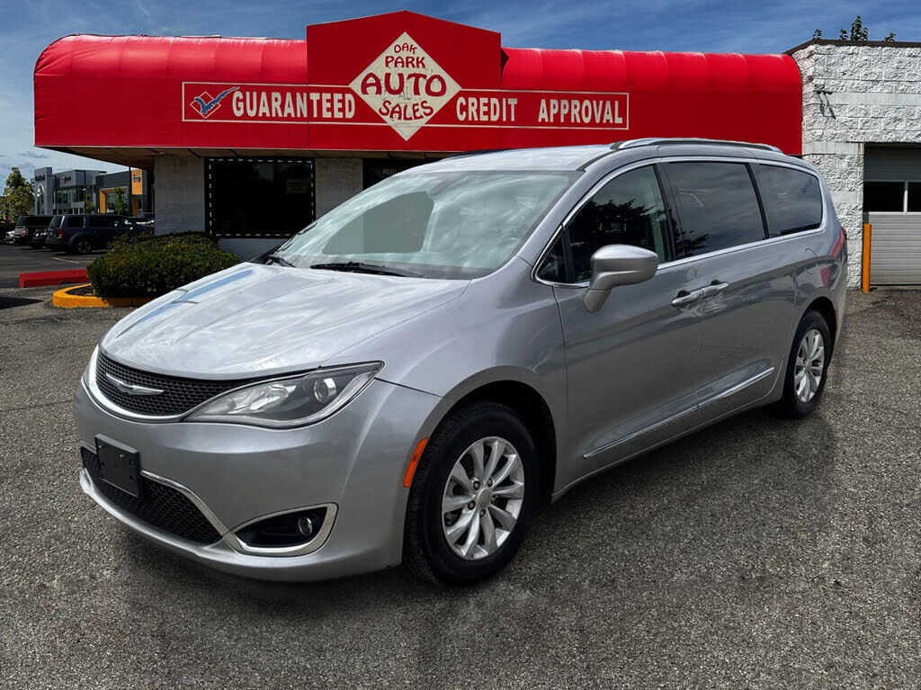 2019 CHRYSLER Pacifica