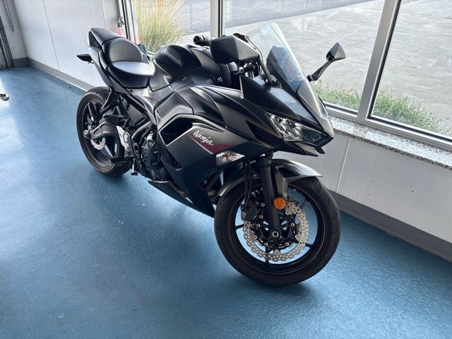 2022 KAWASAKI Ninja
