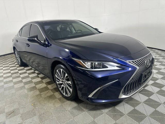 2021 LEXUS ES