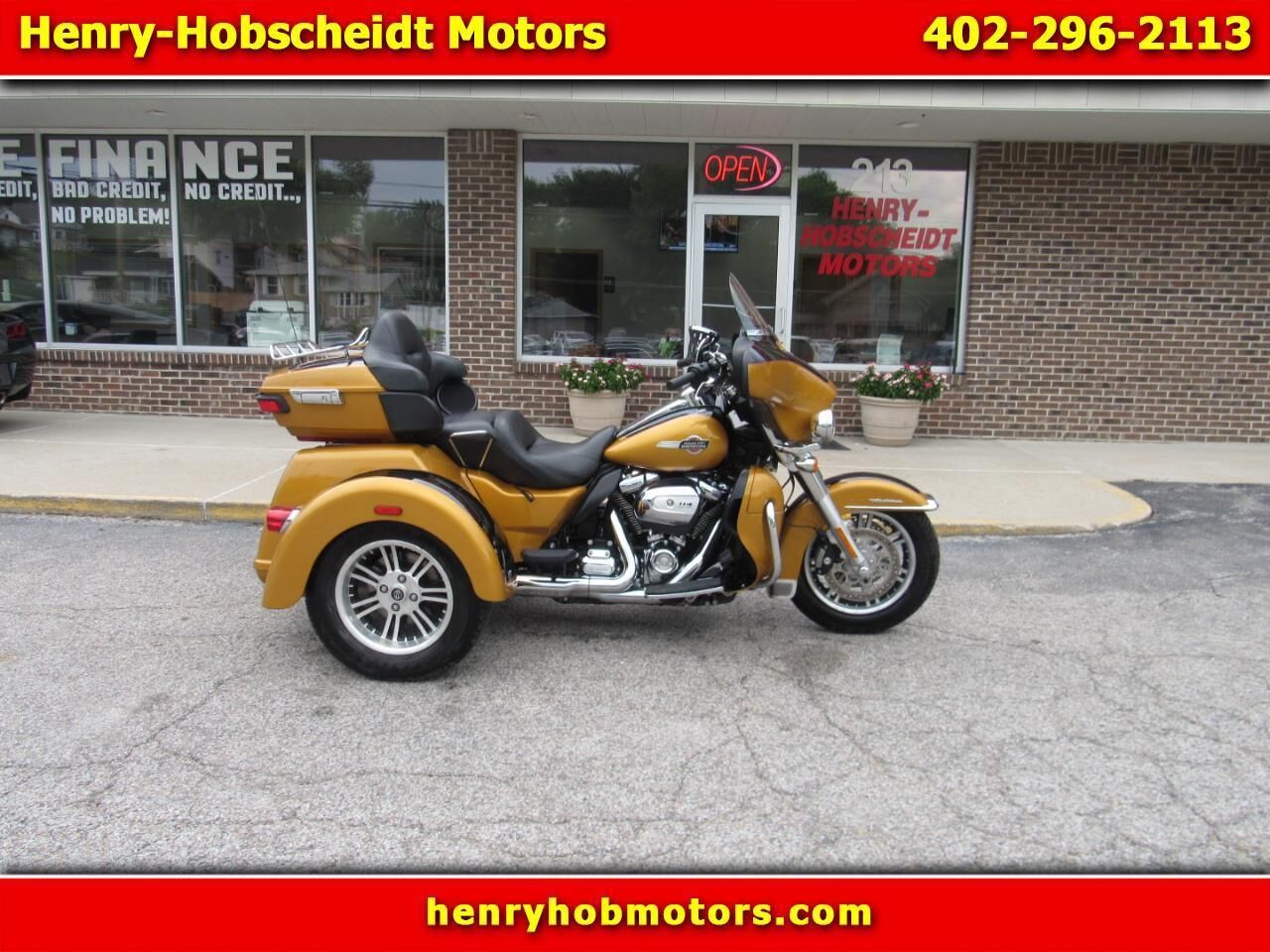 2023 HARLEY DAVIDSON FLHTCUTG / Tri Glide Ultra