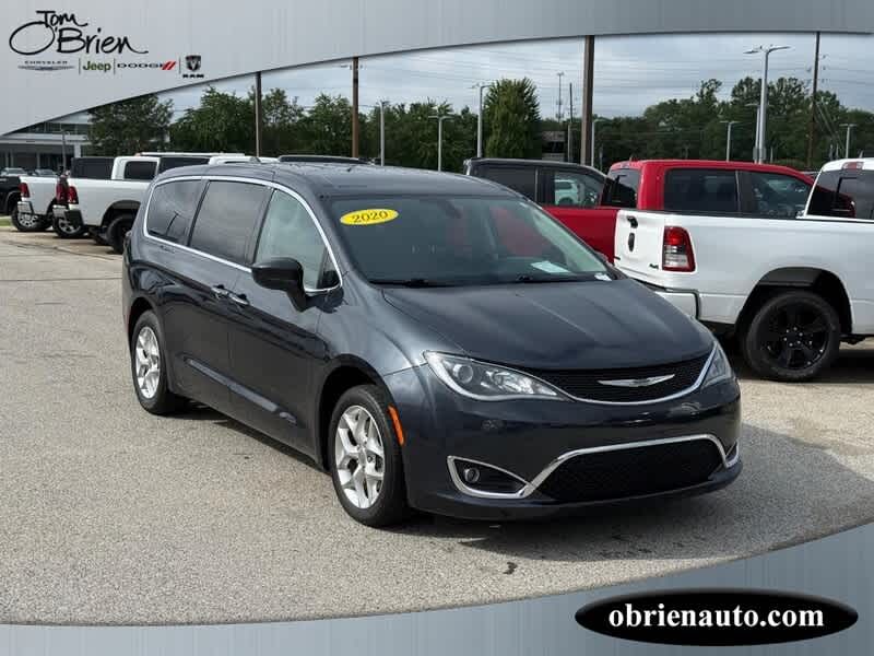 2020 CHRYSLER Pacifica
