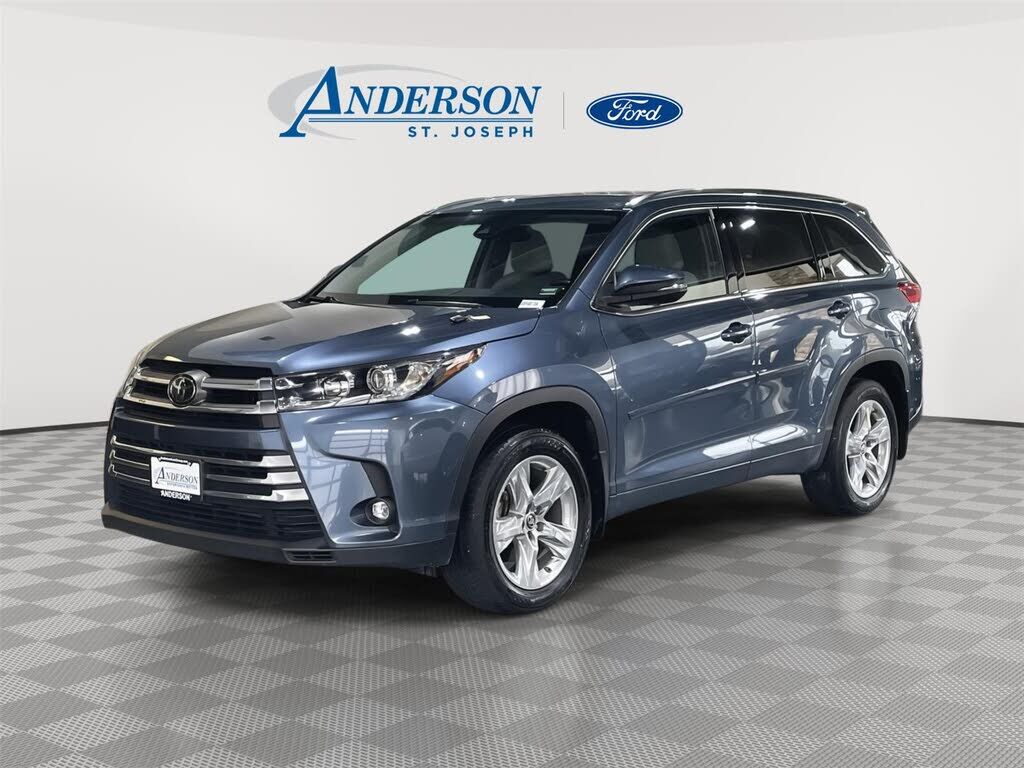 2019 TOYOTA Highlander