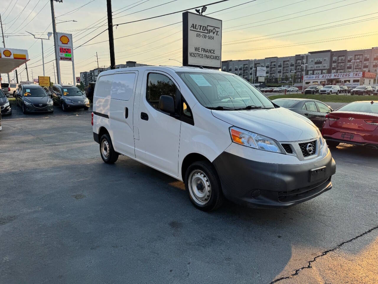 2015 NISSAN NV200