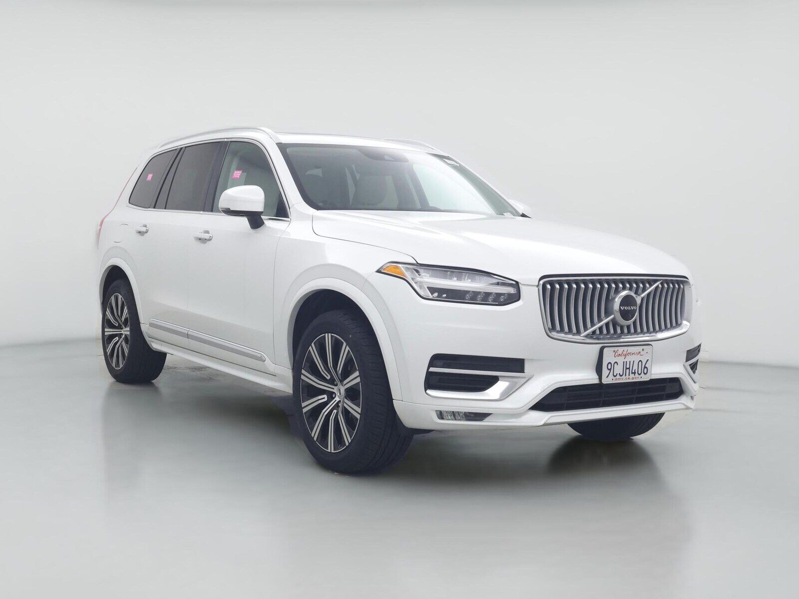 2022 VOLVO XC90