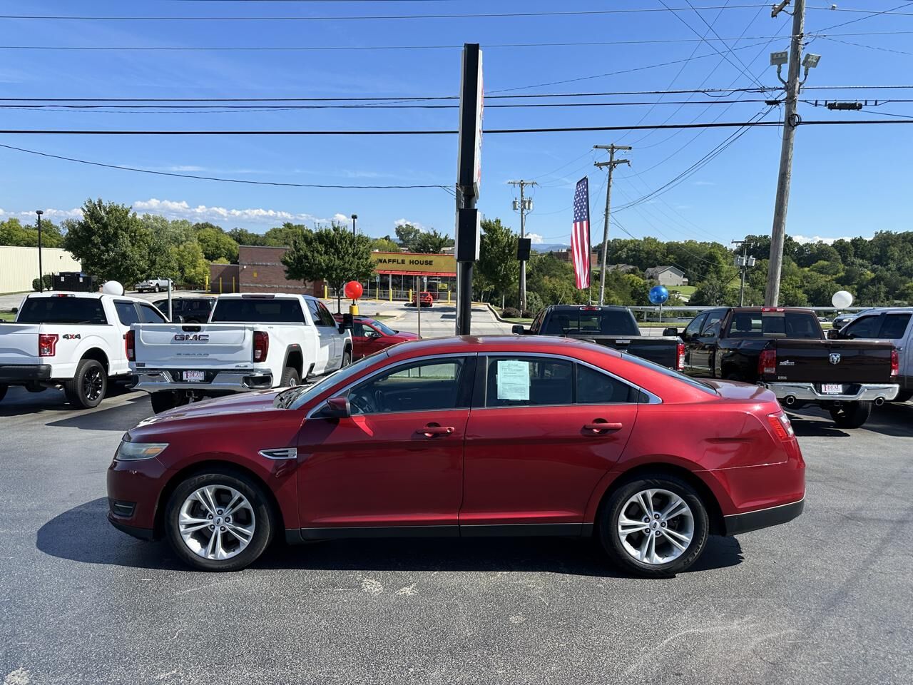 2013 FORD Taurus