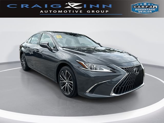2025 LEXUS ES
