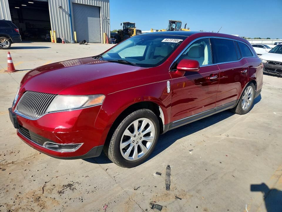 2013 LINCOLN MKT