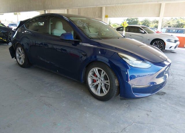 2021 TESLA Model Y