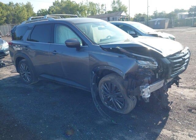 2023 NISSAN Pathfinder