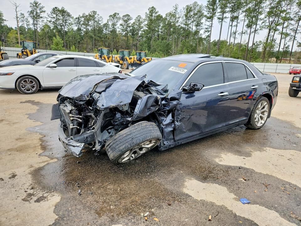 2018 CHRYSLER 300