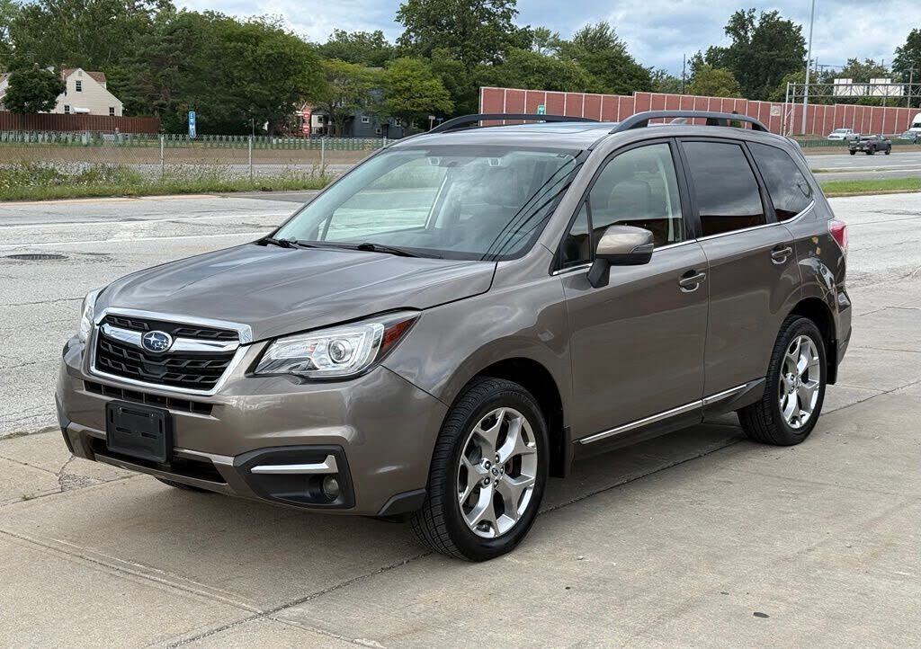 2017 SUBARU Forester