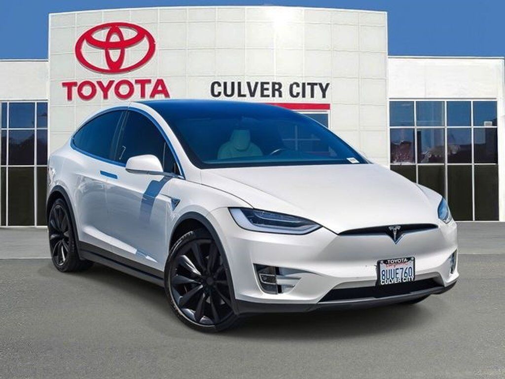 2021 TESLA Model X