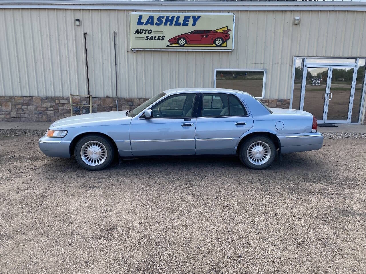 2002 MERCURY Grand Marquis