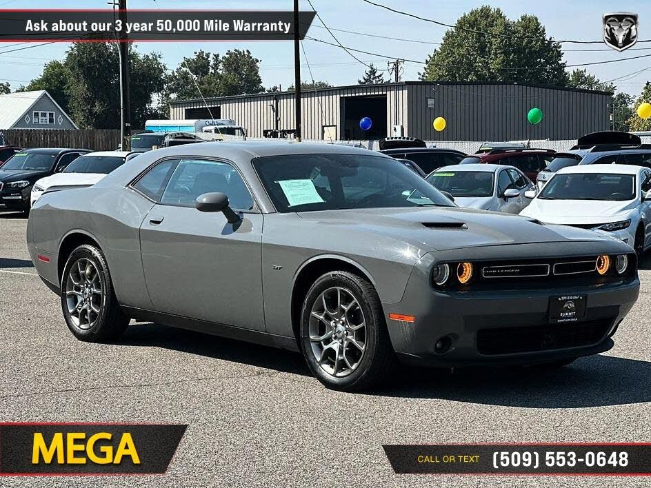 2017 DODGE Challenger