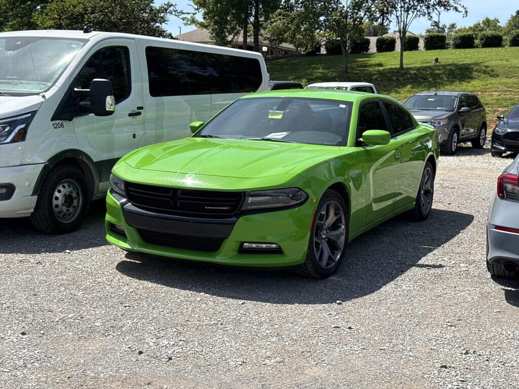 2017 DODGE Charger