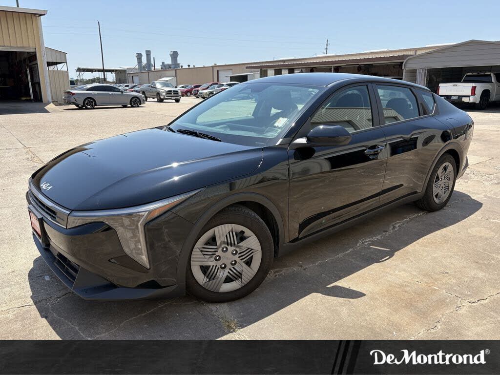 2025 KIA K4