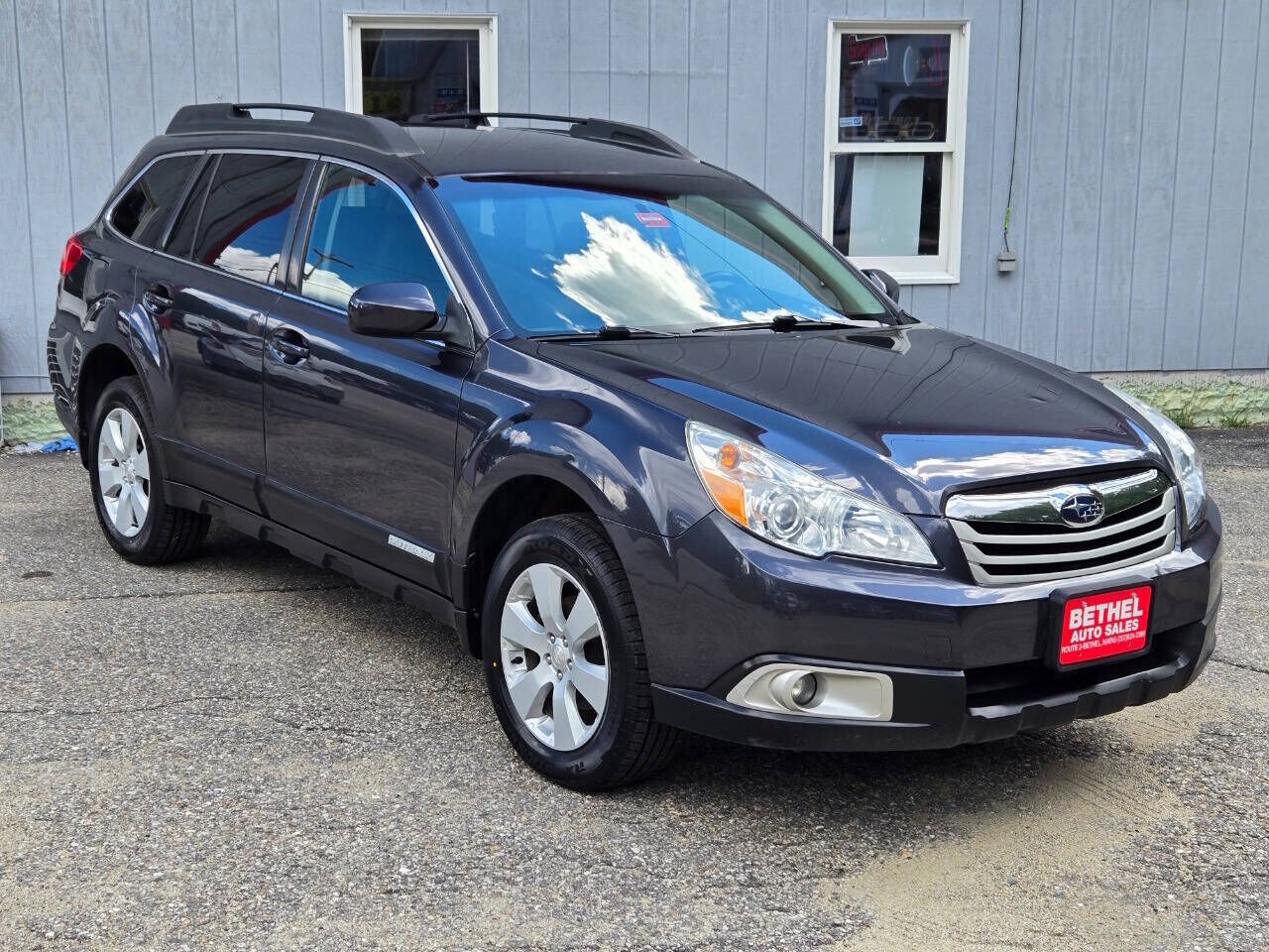 2012 SUBARU Outback